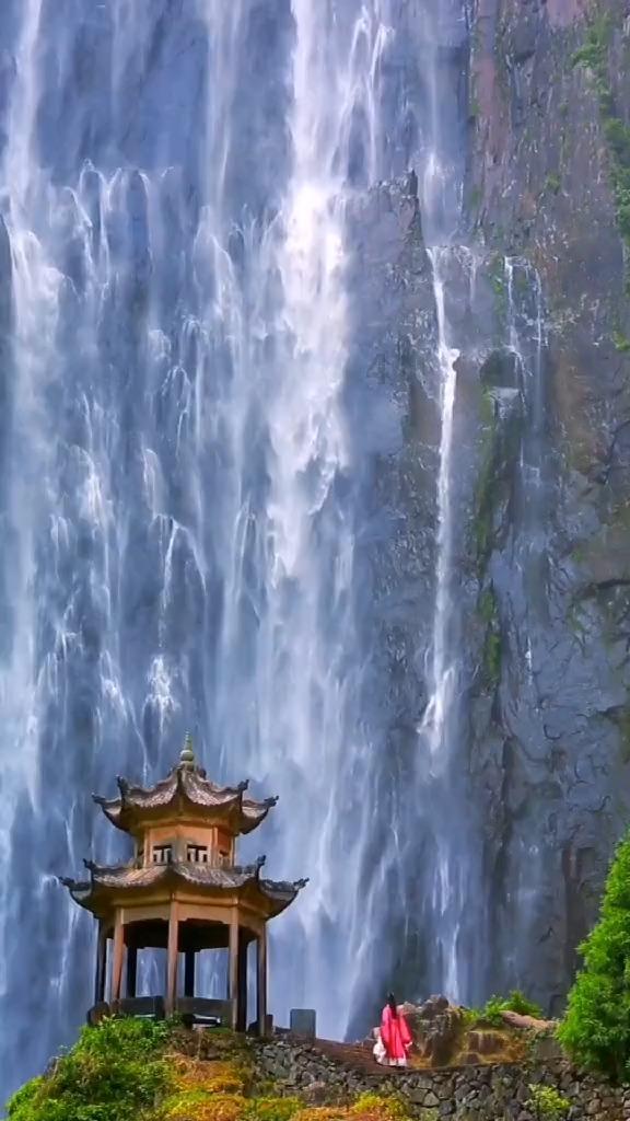 碰然心动