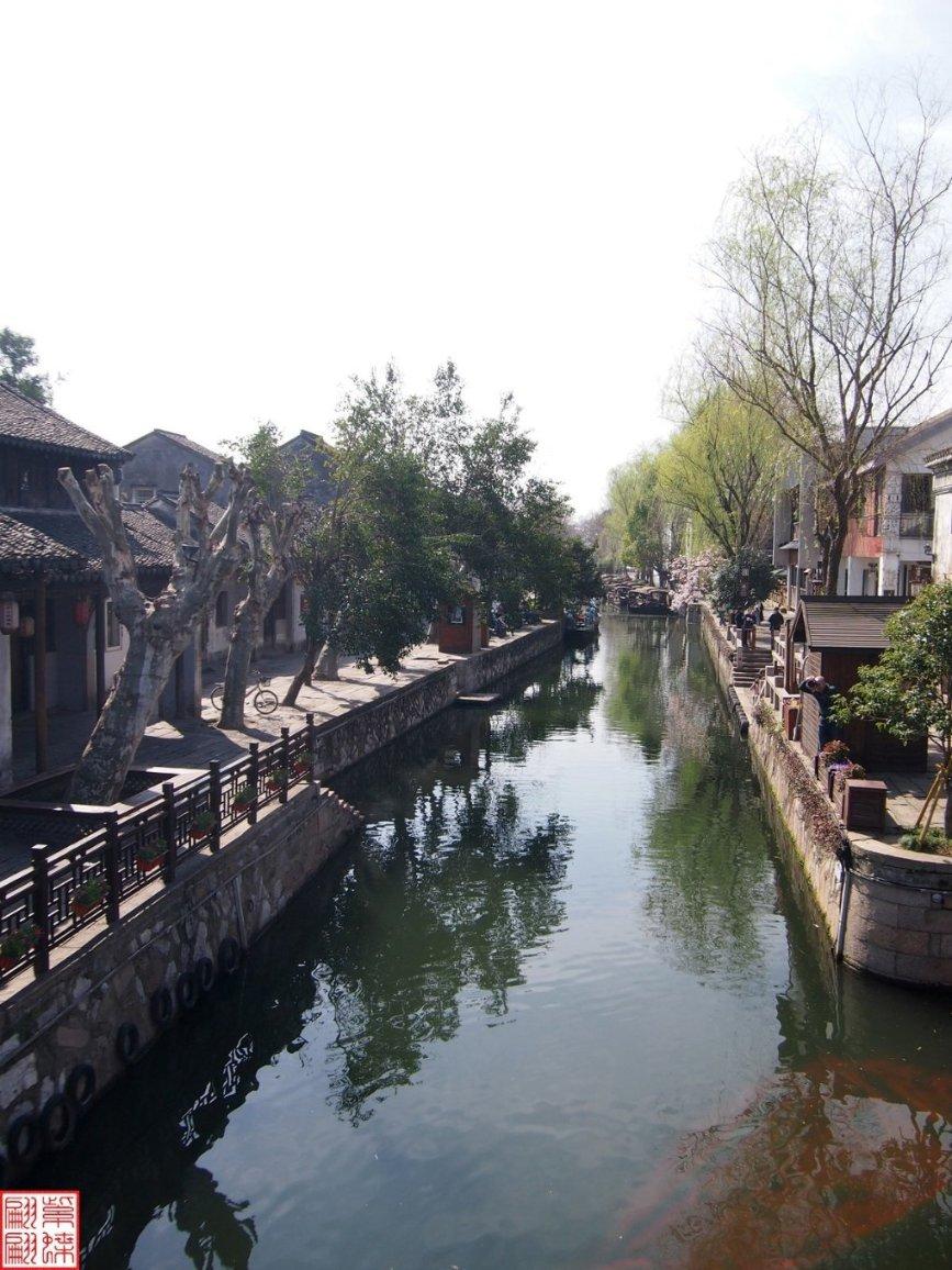 夏天怎么护肤，才能保持好皮肤？游戏画面